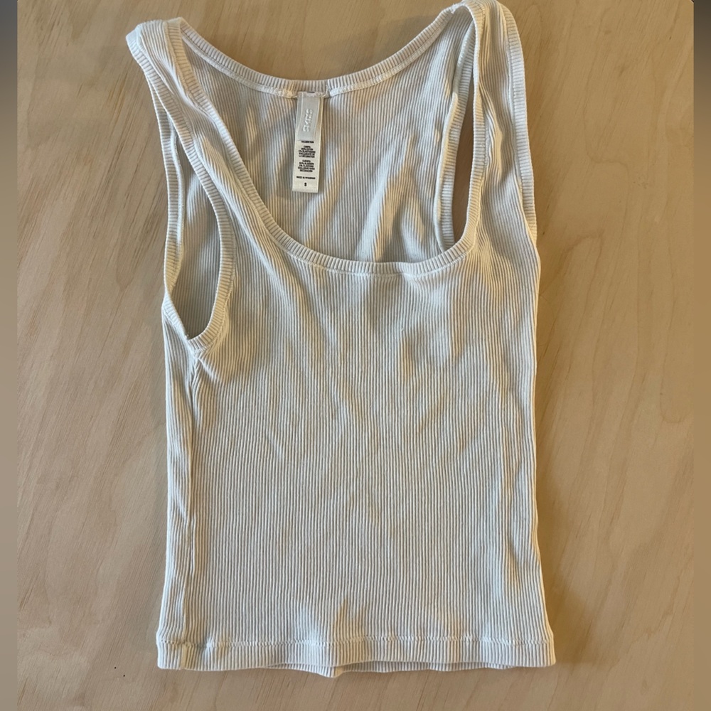 Skims Ribbed Tank in Bone